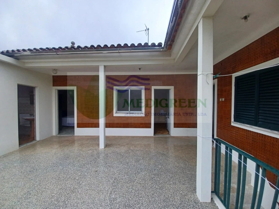 Moradia T3 para Venda em Rocas do Vouga Foto 3