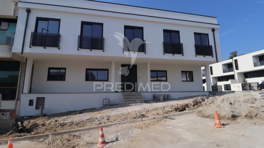 Apartamento T3 para Venda em Soutelo