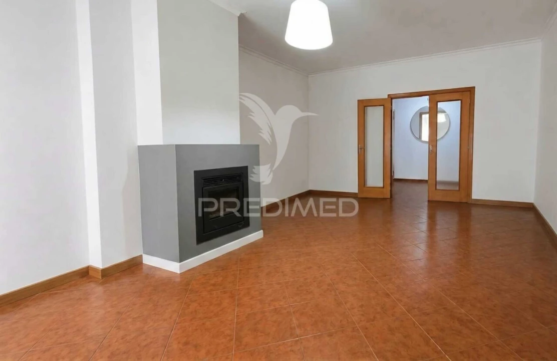Apartamento T3 para Venda em Rio Maior Foto 3