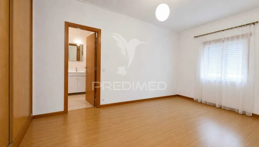 Apartamento T3 para Venda em Rio Maior Foto 8