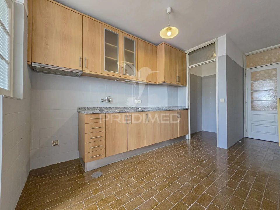 Apartamento T3 para Venda em Braga (Maximinos, Sé e Cividade) Foto 8