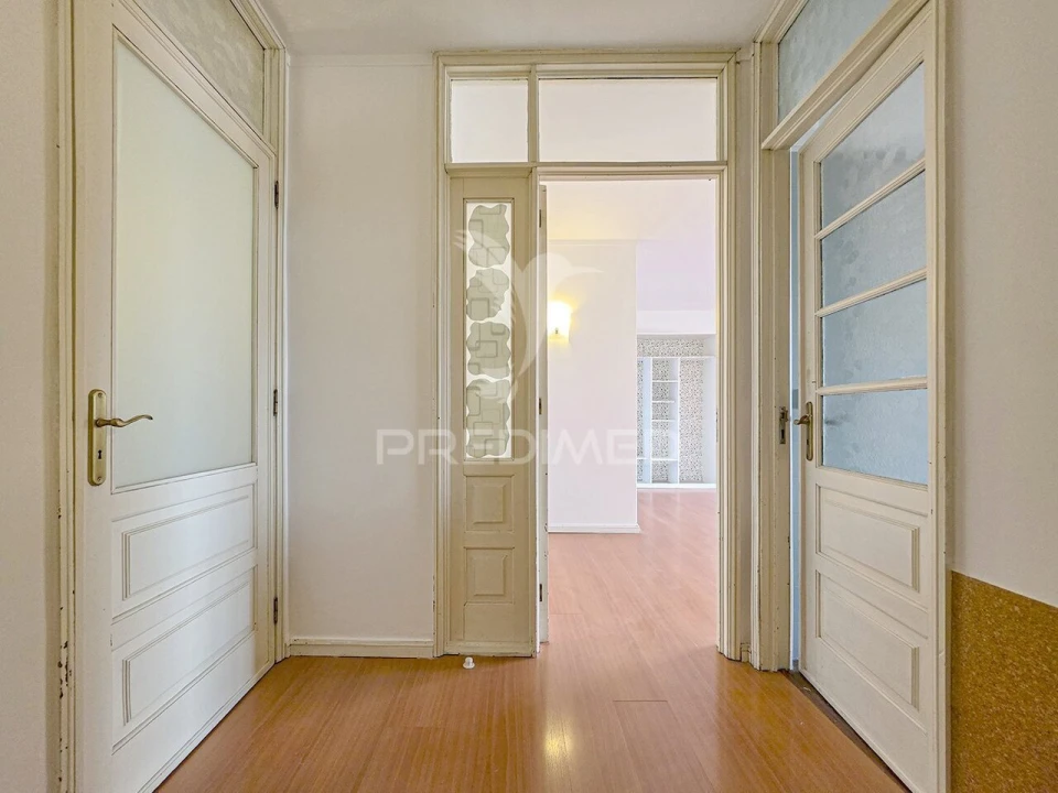 Apartamento T3 para Venda em Braga (Maximinos, Sé e Cividade) Foto 11