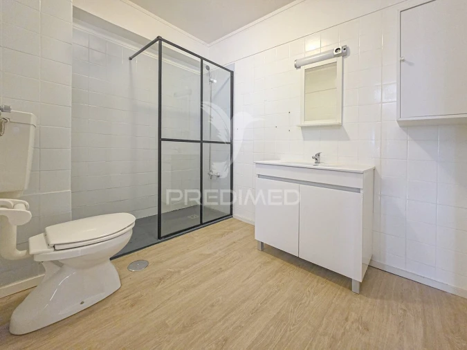 Apartamento T3 para Venda em Braga (Maximinos, Sé e Cividade) Foto 15
