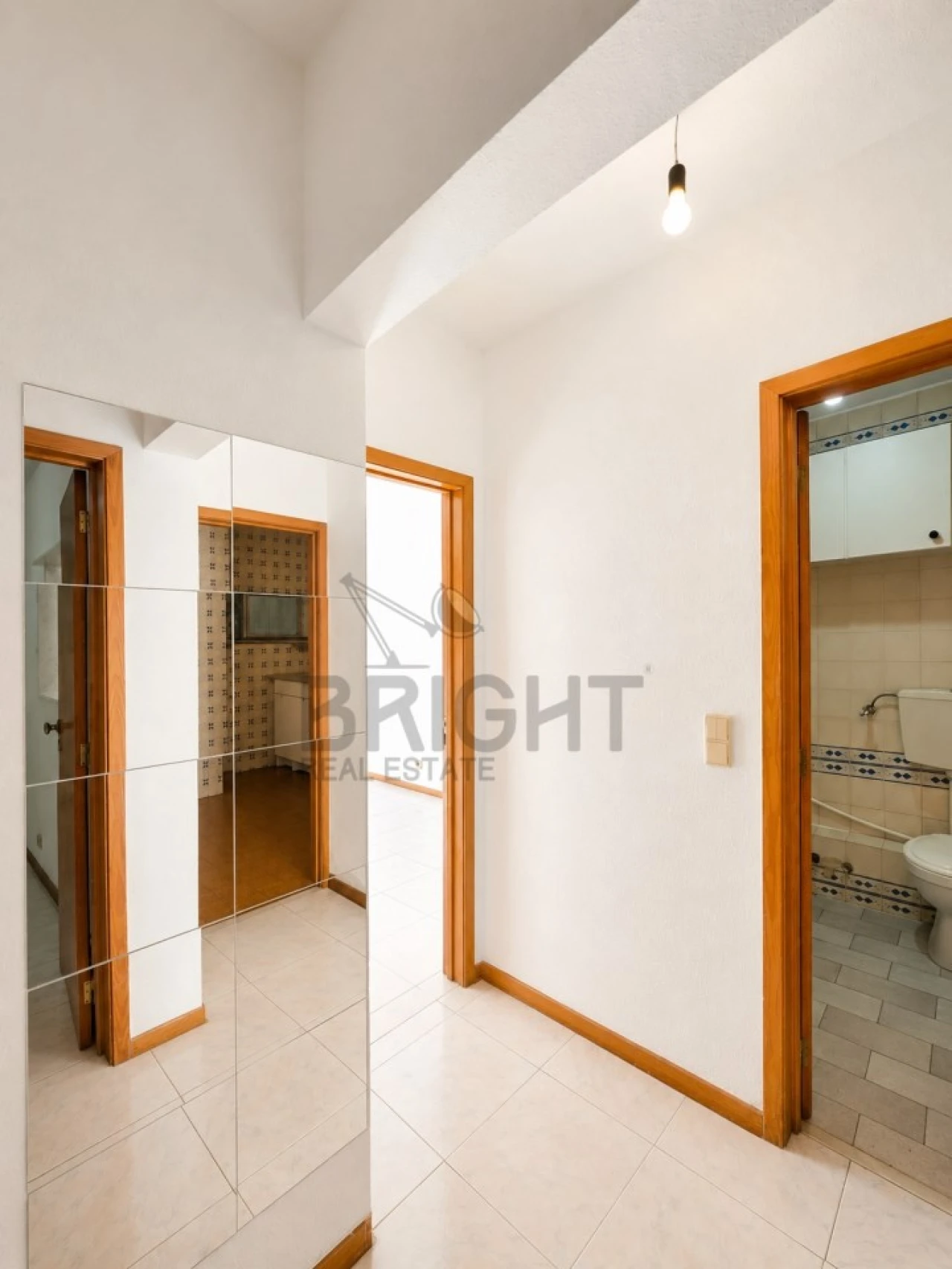 Apartamento T1 para Venda em Algueirão-Mem Martins Foto 8