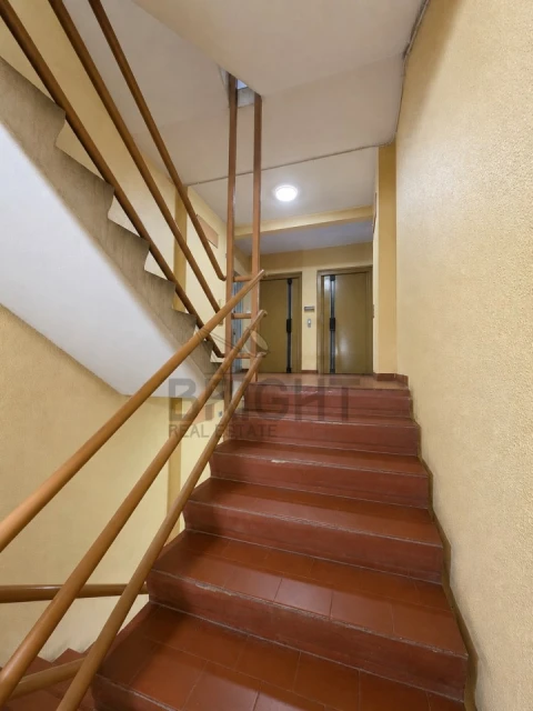 Apartamento T1 para Venda em Algueirão-Mem Martins