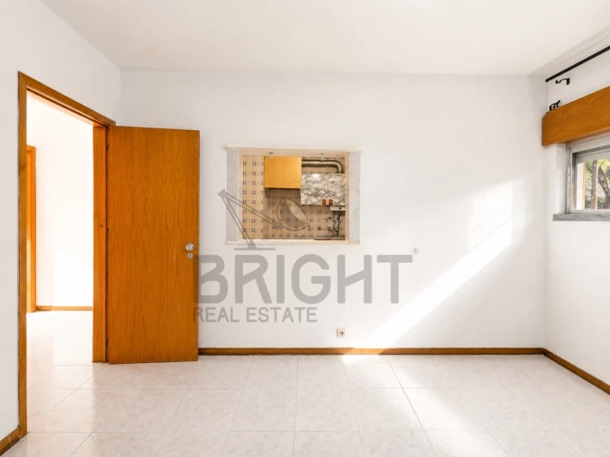 Apartamento T1 para Venda em Algueirão-Mem Martins Foto 13