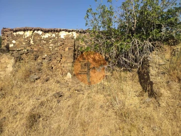 Moradia T0 para Venda em Odeleite