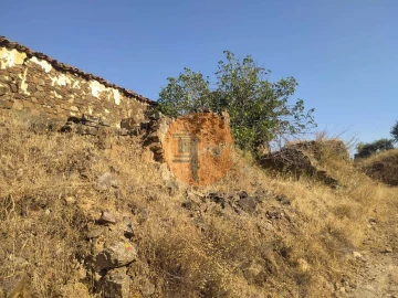 Moradia T0 para Venda em Odeleite