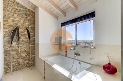 Moradia T4 para Venda em Conceição e Cabanas de Tavira