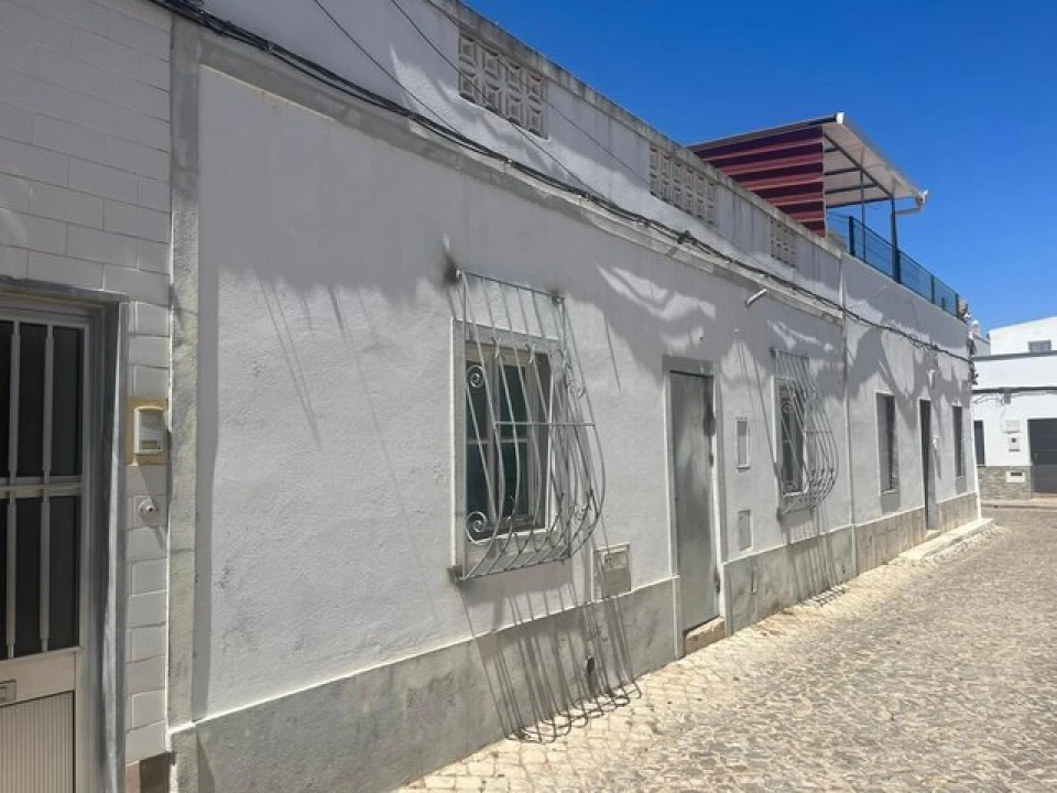 Moradia T2 para Venda em Quarteira Foto 10
