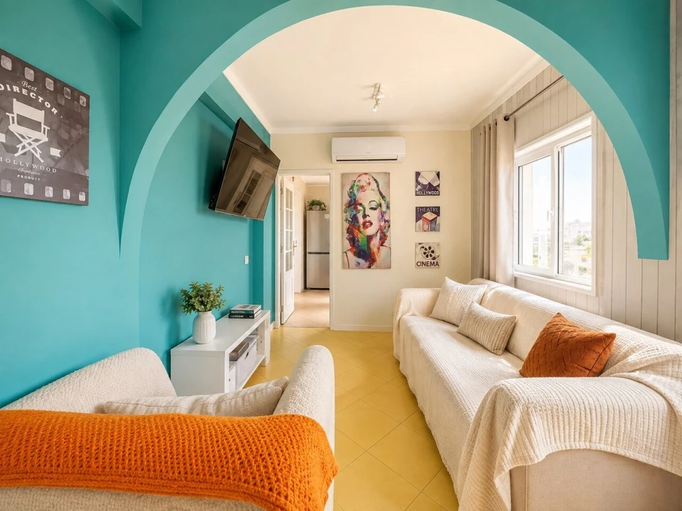 Apartamento T1 para Venda em Portimão Foto 2