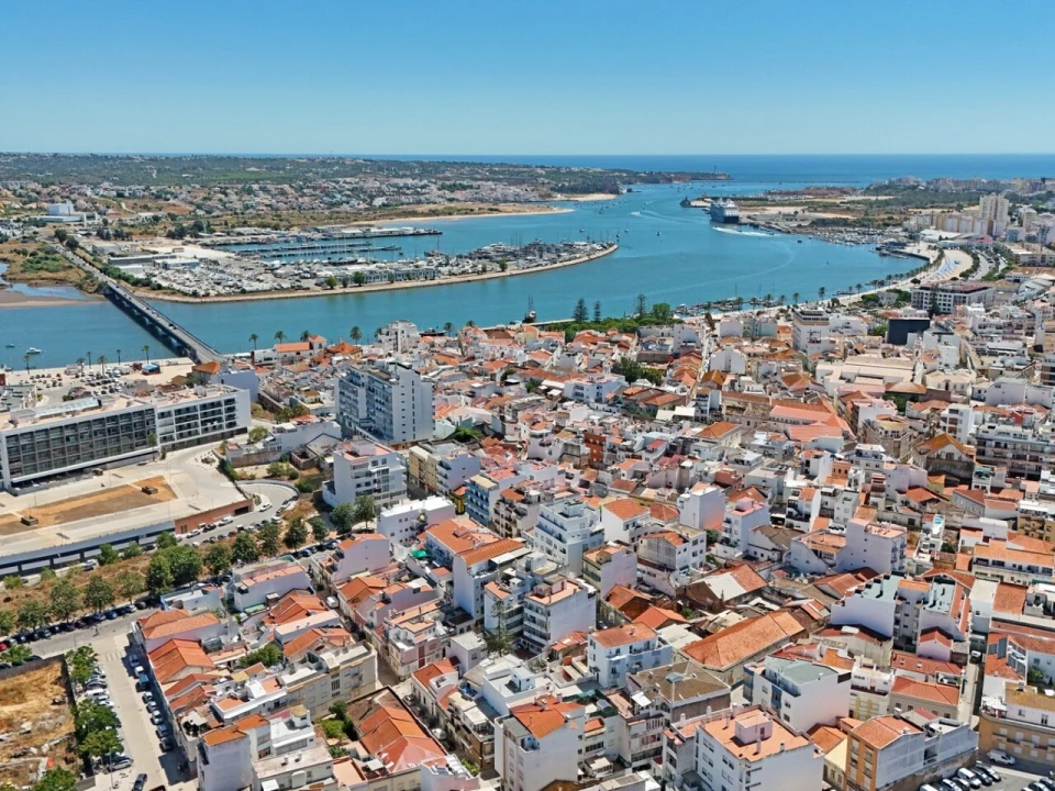 Apartamento T1 para Venda em Portimão Foto 19