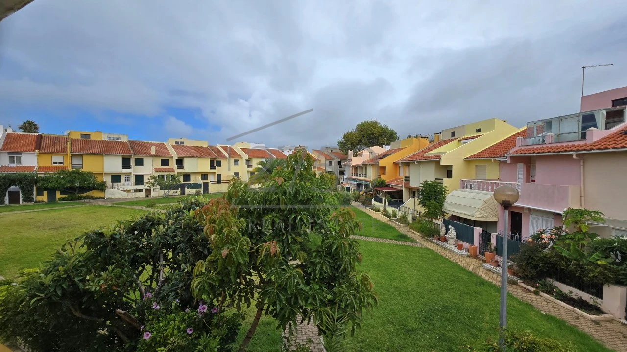 Moradia T3 para Venda em Cascais e Estoril Foto 23