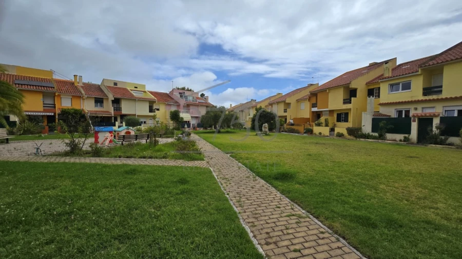 Moradia T3 para Venda em Cascais e Estoril Foto 30