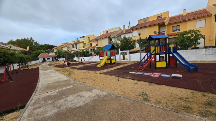 Moradia T3 para Venda em Cascais e Estoril Foto 31