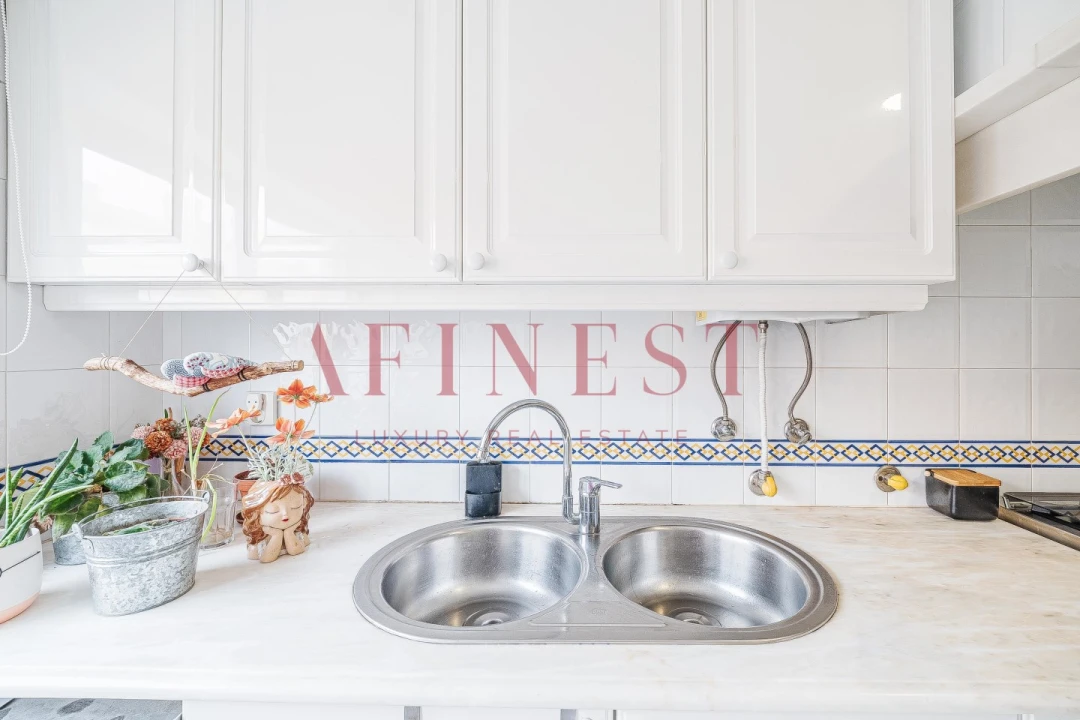 Apartamento T4 para Venda em Carcavelos e Parede Foto 19
