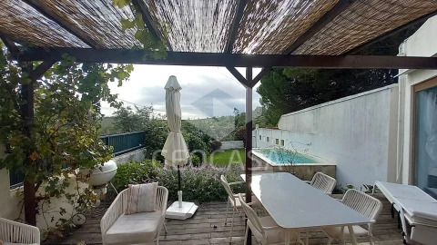 Moradia T3 para Arrendamento em Santa Maria e São Miguel, São Martinho, São Pedro Penaferrim