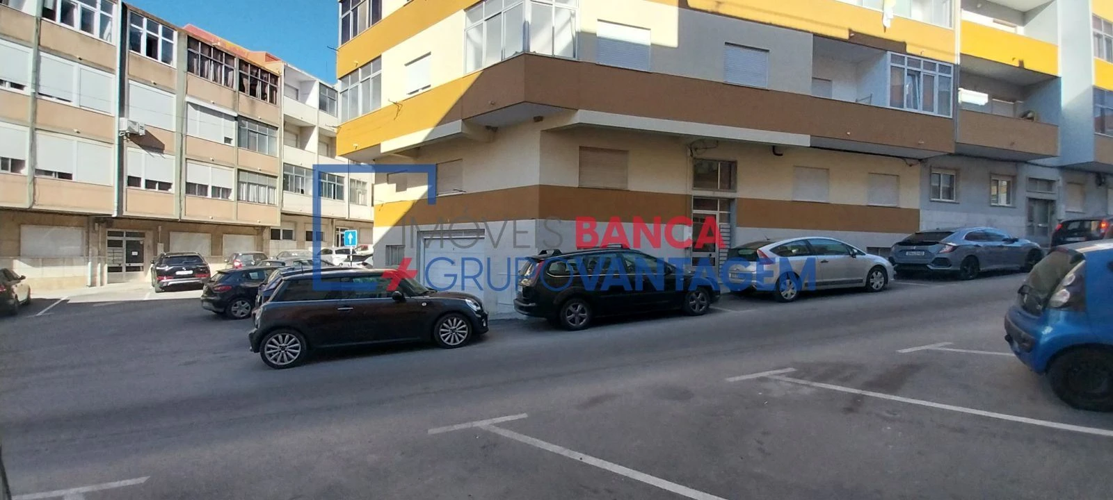 Armazém para Venda em Seixal, Arrentela e Aldeia de Paio Pires Foto 4