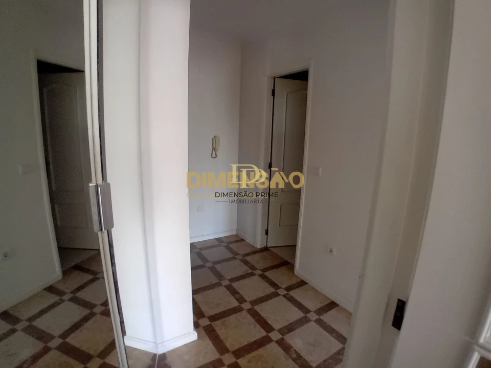 Apartamento T1 para Arrendamento em Cedofeita, Santo Ildefonso, Sé, Miragaia, São Nicolau e Vitória Foto 11