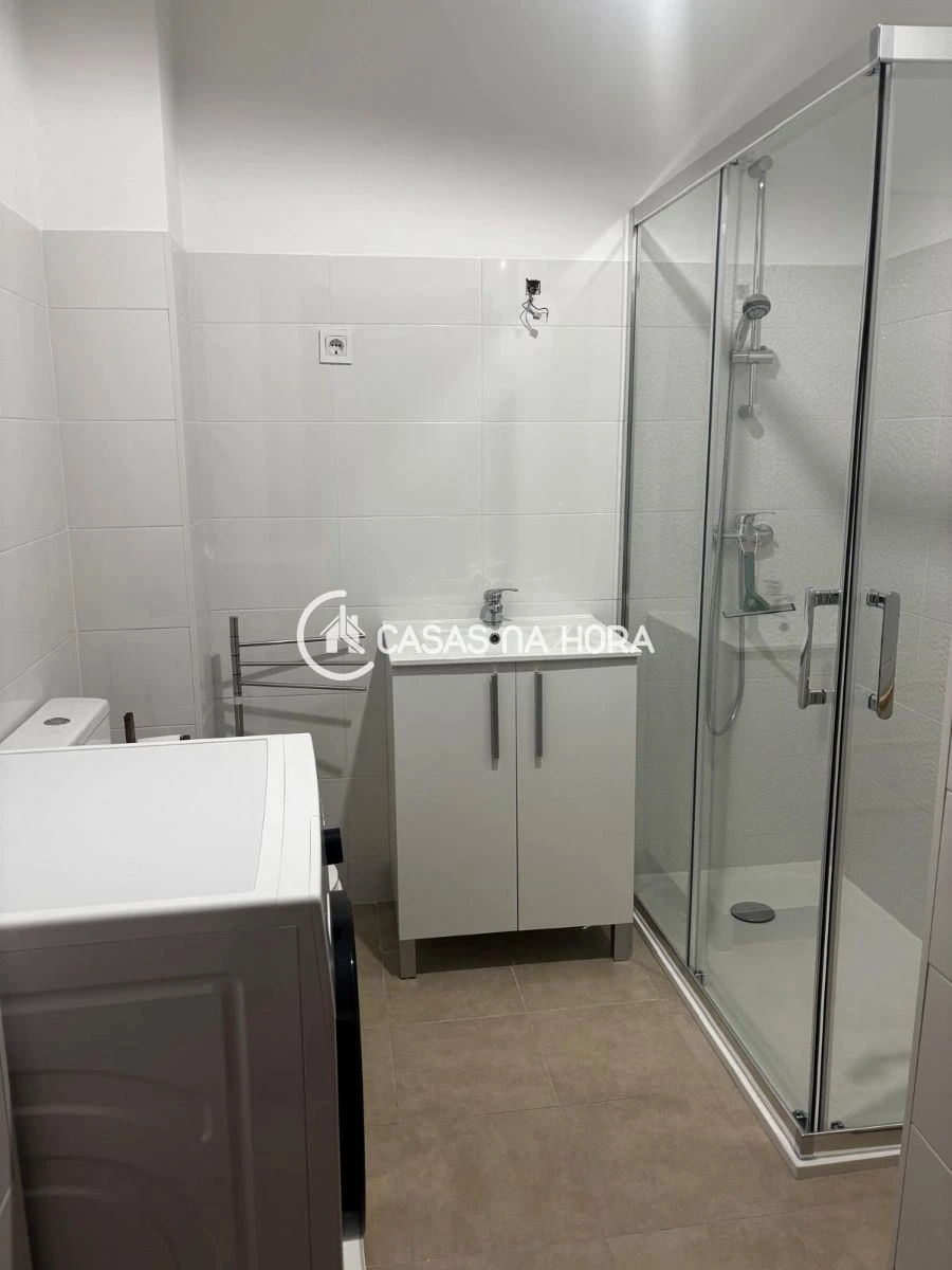 Apartamento T1 para Arrendamento em Viseu Foto 7