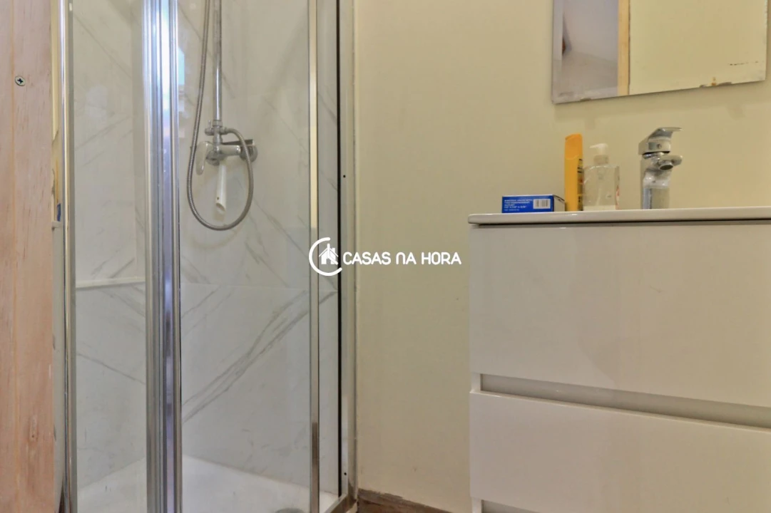 Moradia T1 para Arrendamento em Bonfim Foto 14