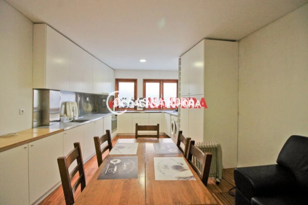 Apartamento T1 para Arrendamento em Cedofeita, Santo Ildefonso, Sé, Miragaia, São Nicolau e Vitória Foto 3