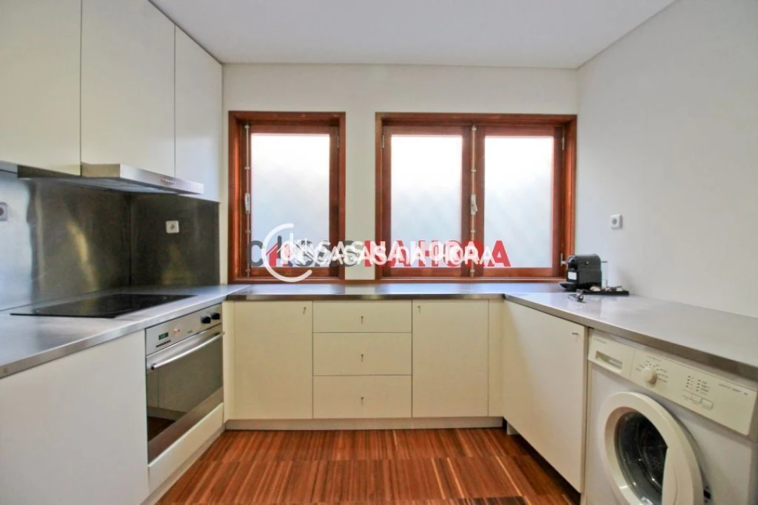 Apartamento T1 para Arrendamento em Cedofeita, Santo Ildefonso, Sé, Miragaia, São Nicolau e Vitória Foto 8