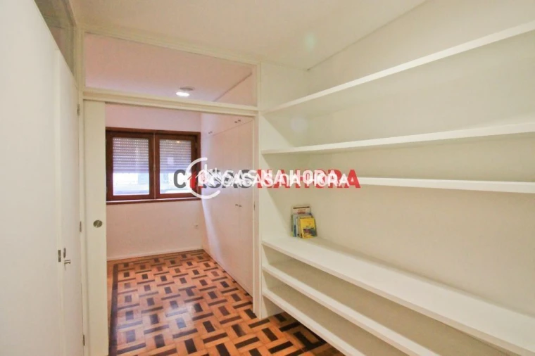 Apartamento T1 para Arrendamento em Cedofeita, Santo Ildefonso, Sé, Miragaia, São Nicolau e Vitória Foto 6