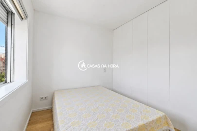 Apartamento T2 para Arrendamento em Santa Marinha e São Pedro da Afurada