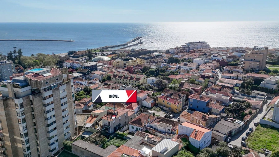 Moradia T4 para Venda em Aldoar, Foz do Douro e Nevogilde