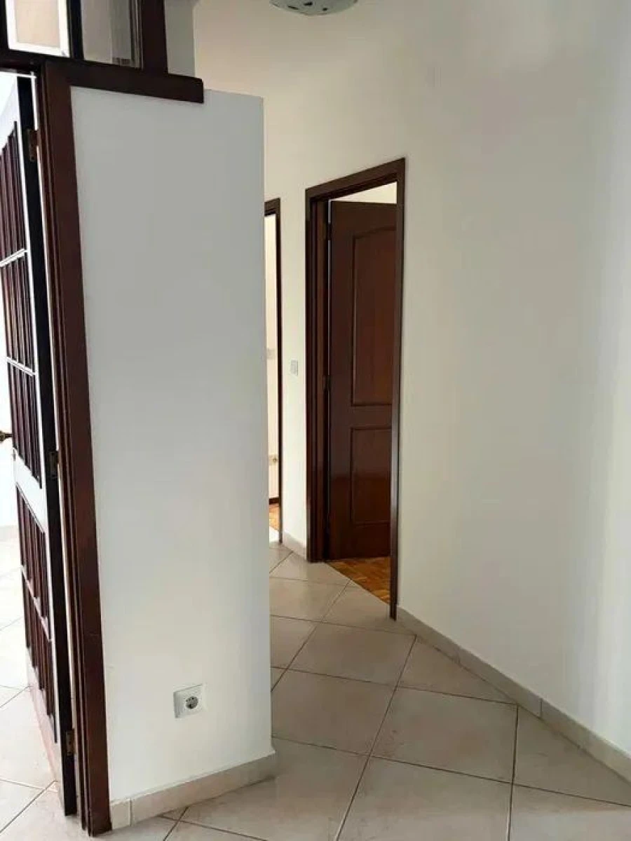 Apartamento T3 para Arrendamento em São Mamede de Infesta e Senhora da Hora Foto 3