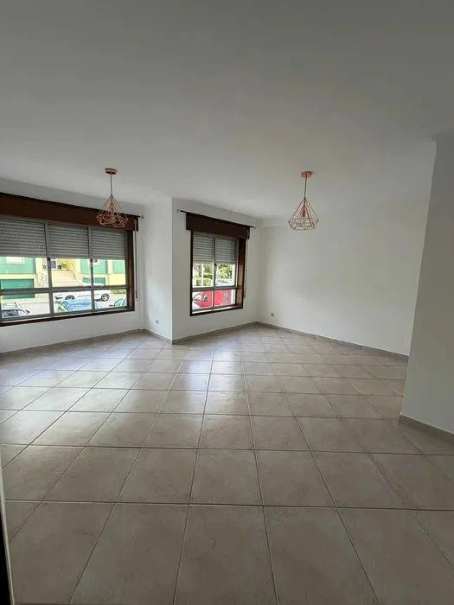 Apartamento T3 para Arrendamento em São Mamede de Infesta e Senhora da Hora Foto 6