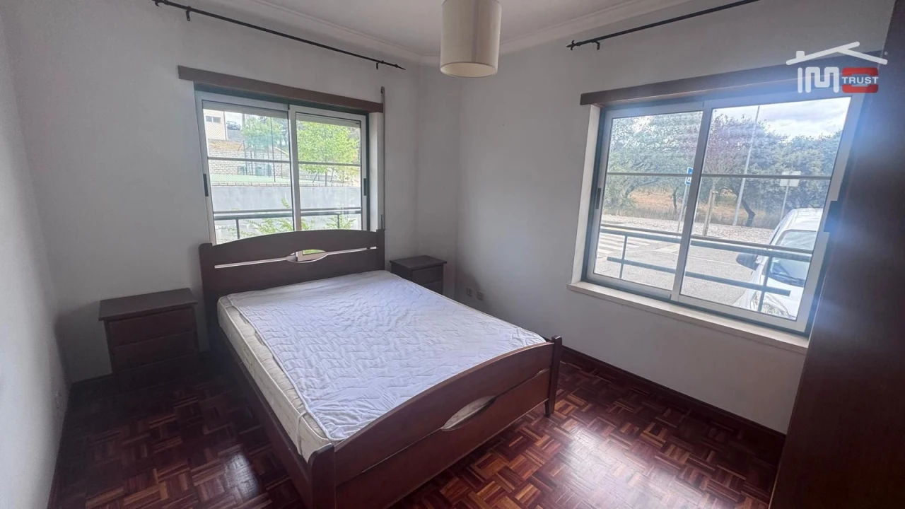 Apartamento T1 para Arrendamento em Fatima Foto 9