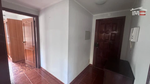 Apartamento T1 para Arrendamento em Fatima