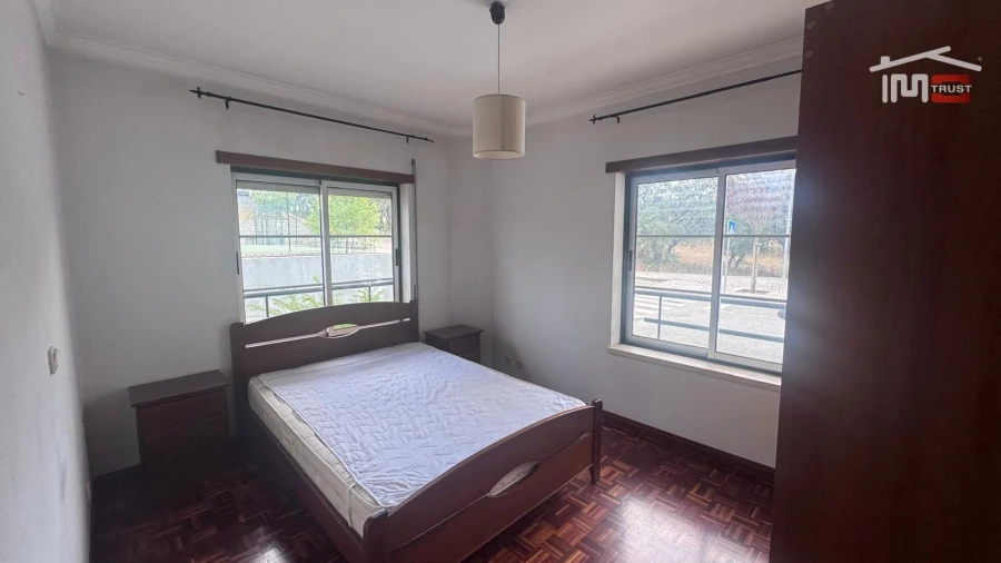 Apartamento T1 para Arrendamento em Fatima Foto 4