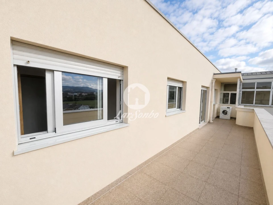 Apartamento T2 para Venda em Arcozelo Foto 20