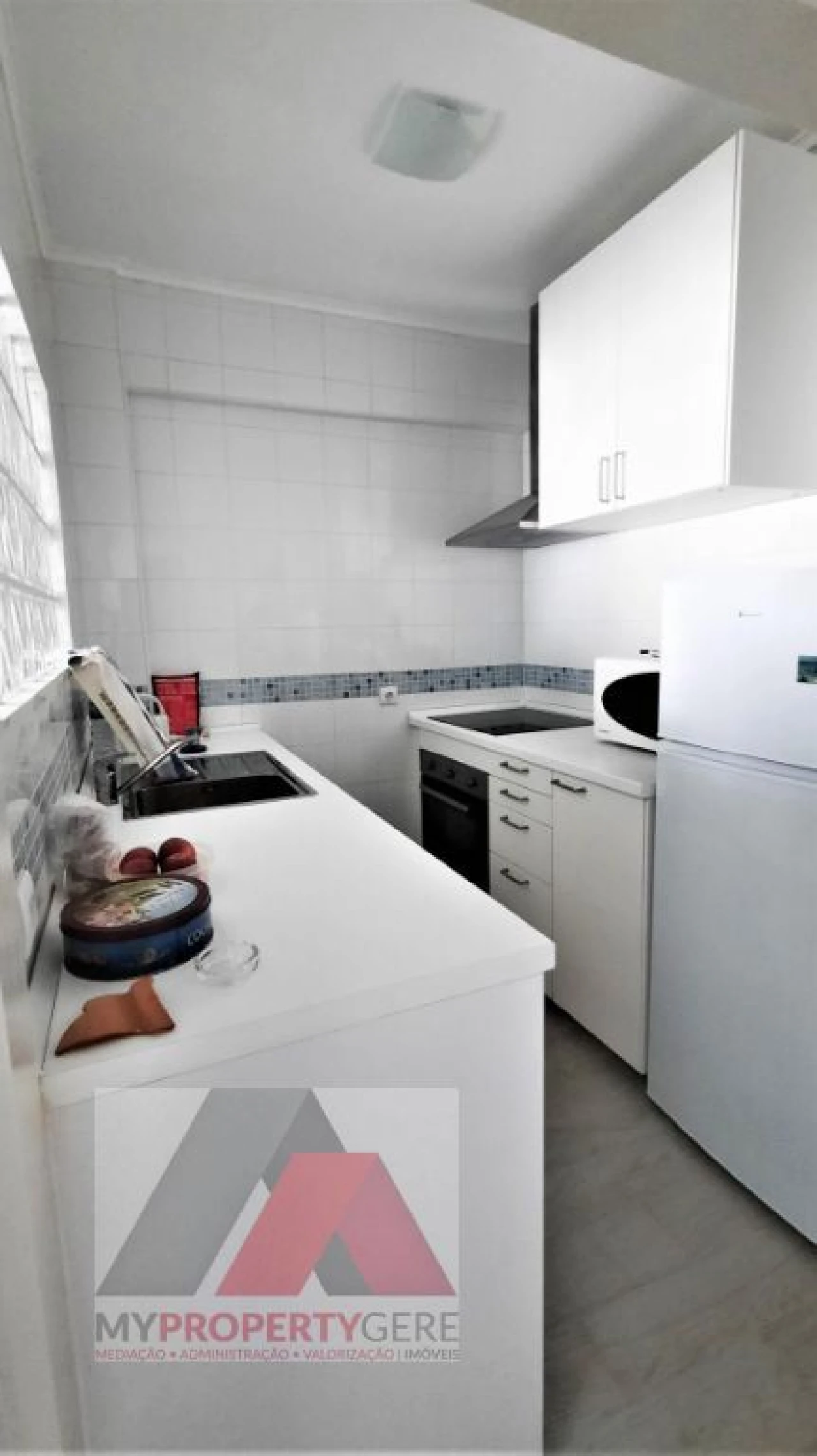 Apartamento T1 para Arrendamento em Silveira Foto 11