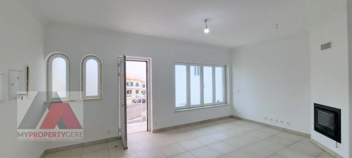 Moradia T3 para Venda em Ericeira Foto 4