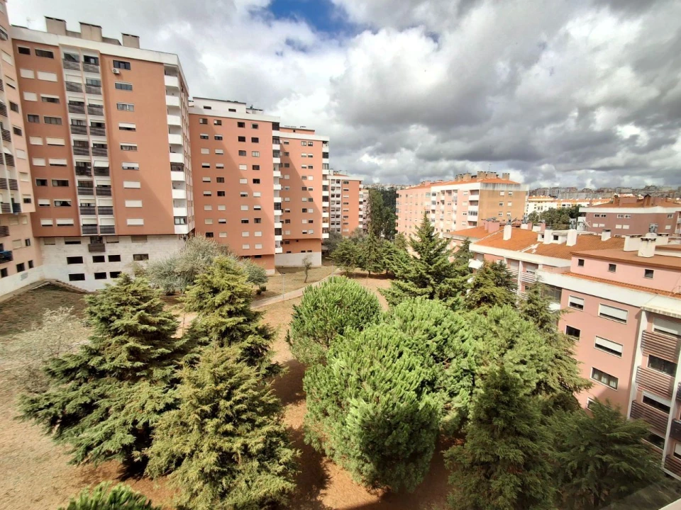 Apartamento T2 para Arrendamento em Cacém e São Marcos Foto 4
