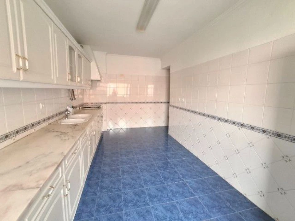 Apartamento T2 para Arrendamento em Cacém e São Marcos Foto 18