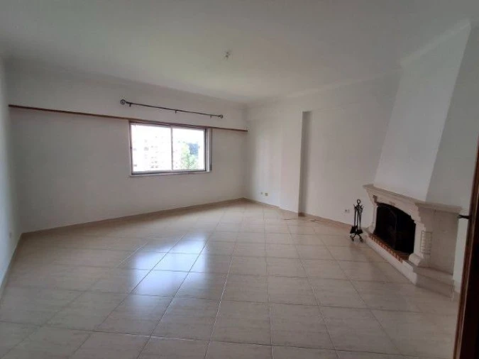 Apartamento T2 para Arrendamento em Cacém e São Marcos Foto 3