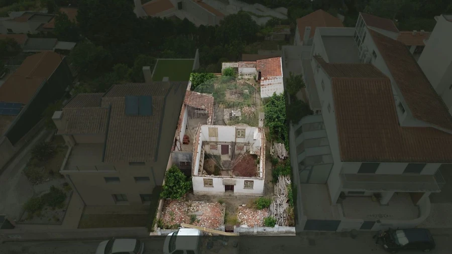 Moradia T3 para Venda em Santo Antonio dos Olivais