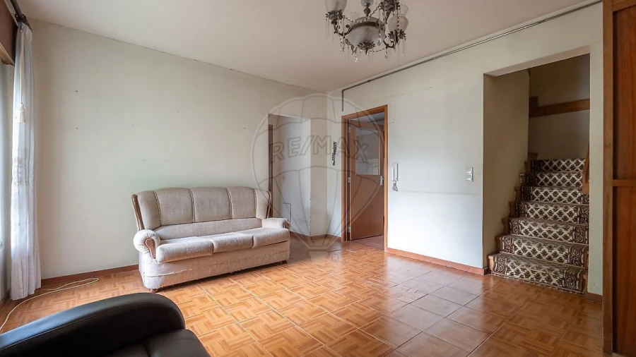 Apartamento T4 para Venda em Santo Antonio dos Olivais