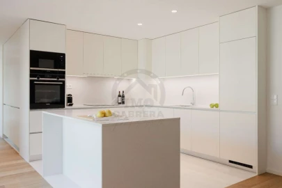 Apartamento T3 para Venda em Avenidas Novas