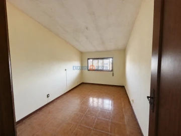 Moradia T4 para Venda em Arcos e Mogofores
