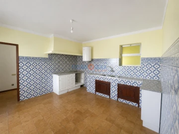 Moradia T4 para Venda em Arcos e Mogofores