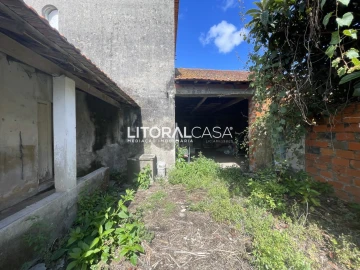 Moradia T3 para Venda em Oliveirinha