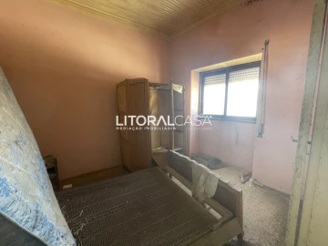 Moradia T3 para Venda em Oliveirinha