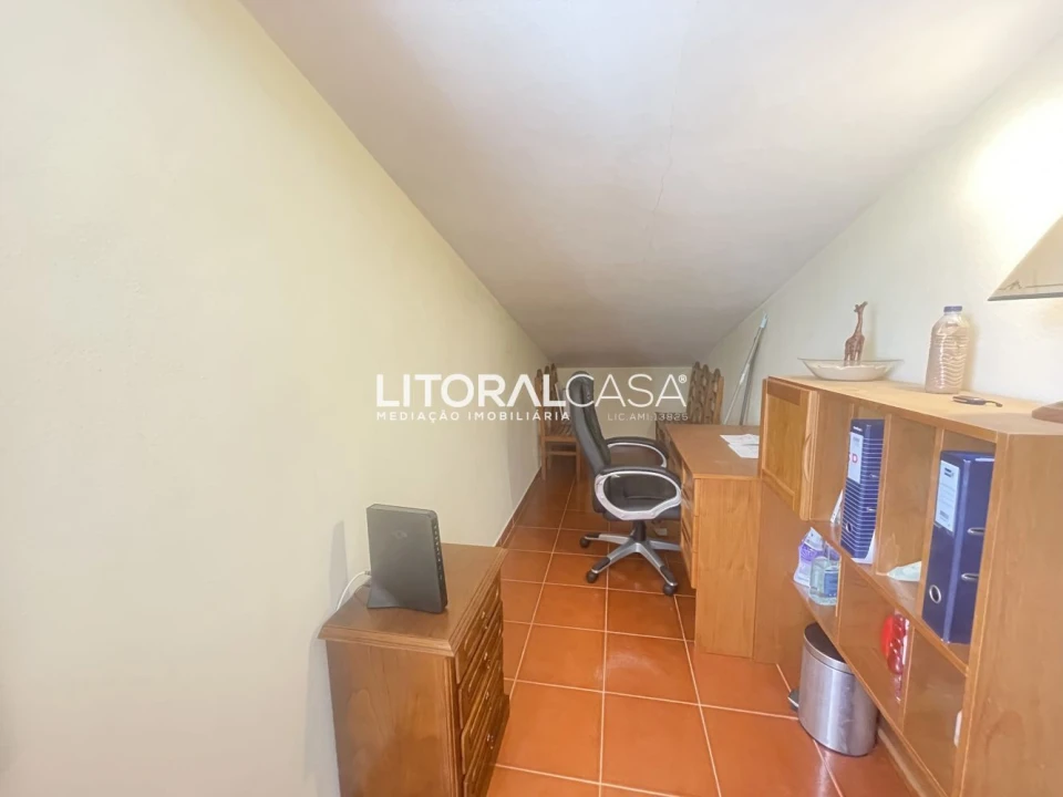 Moradia T4 para Venda em Mira Foto 21