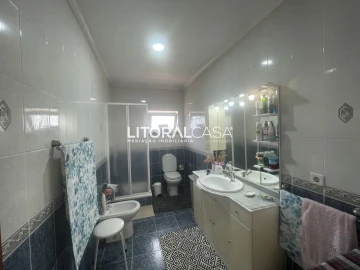 Moradia T4 para Venda em Mira